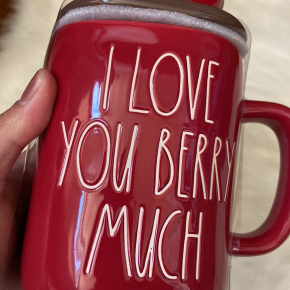 Rae Dunn love you berry much mug with topper - Picture 3 of 4